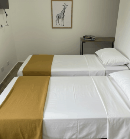 Acomodação Quarto 2 – Camas de Solteiro