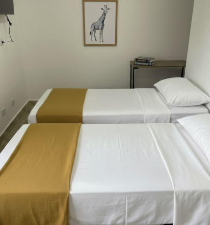 Acomodação Quarto 2 – Camas de Solteiro